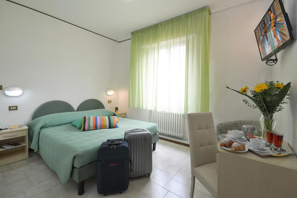 Albergo Martini Chianciano Terme Cameră foto